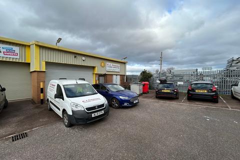 Industrial development to rent, Novers Hl Bristol BS3 5QE