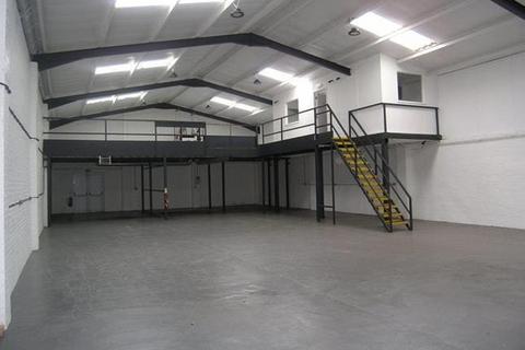 Warehouse to rent, 27-28 Morses Ln Brightlingsea CO7 0SF
