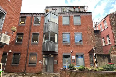 Office to rent, Park Cross St Leeds LS1 2QH