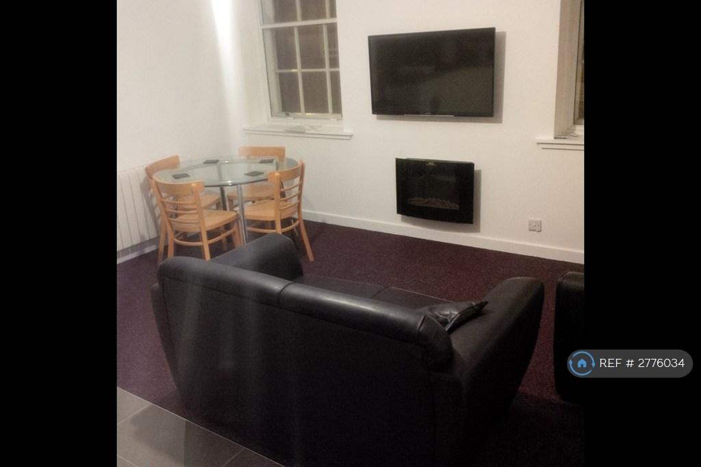 Kitchen Living Area