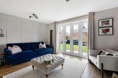 3 bedroom semi-detached house for sale, Maytree Crescent, Harlow CM17