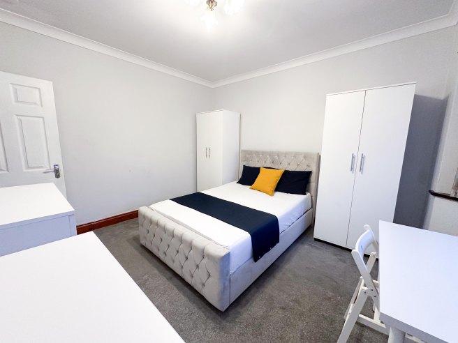 Wesley-avenue-nw10-7bn-1039396