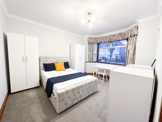 Wesley-avenue-nw10-7bn-1039398