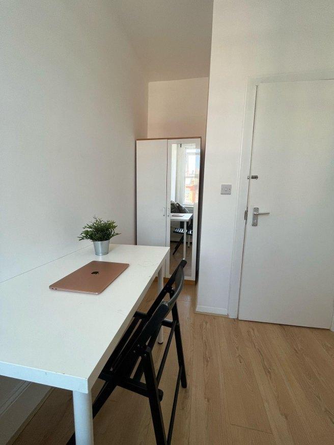 Wesley-avenue-nw10-7bn-1039406
