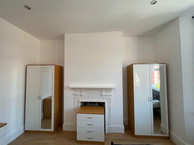 Wesley-avenue-nw10-7bn-1039409
