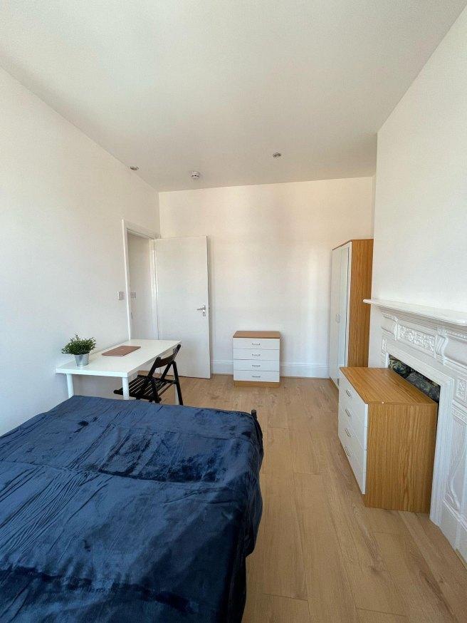 Wesley-avenue-nw10-7bn-1039413