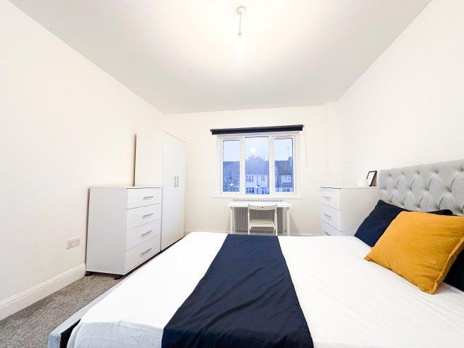 Wesley-avenue-nw10-7bn-1039389