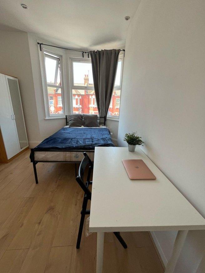 Wesley-avenue-nw10-7bn-1039416
