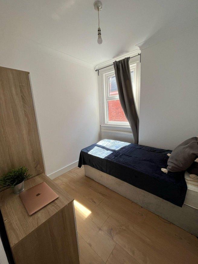 Wesley-avenue-nw10-7bn-1039419