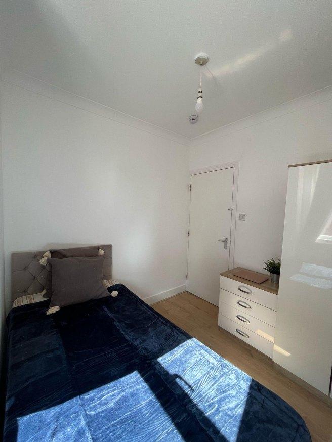 Wesley-avenue-nw10-7bn-1039422