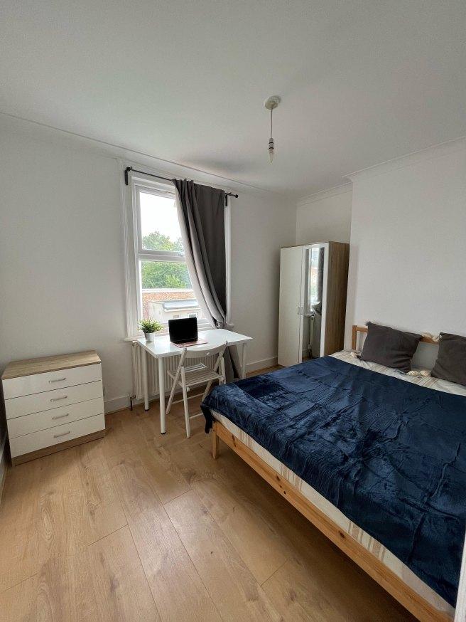 Wesley-avenue-nw10-7bn-1039427