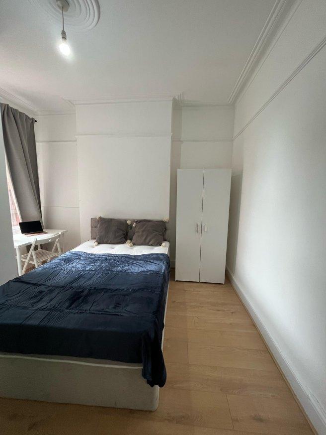 Wesley-avenue-nw10-7bn-1039440
