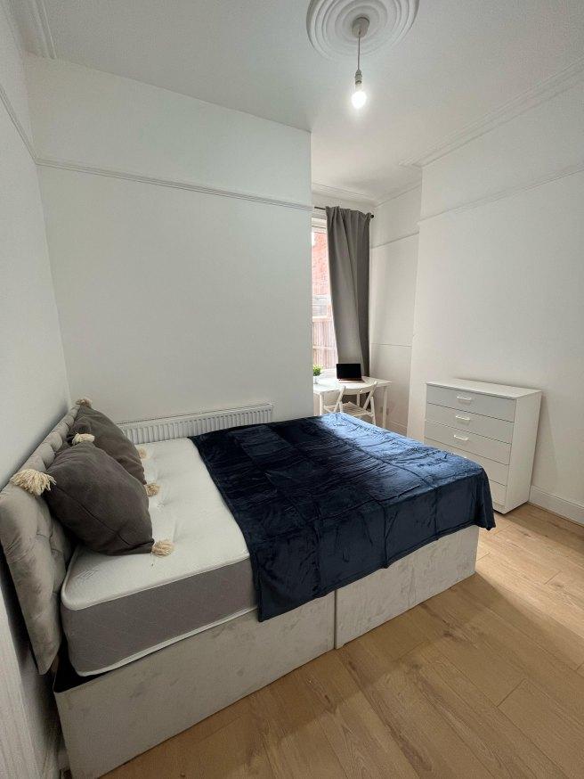 Wesley-avenue-nw10-7bn-1039443