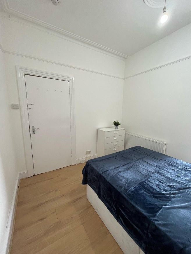 Wesley-avenue-nw10-7bn-1039447