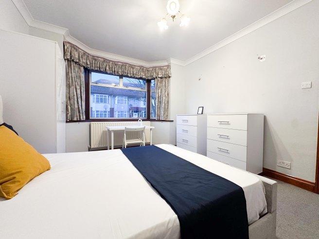 Wesley-avenue-nw10-7bn-1039394