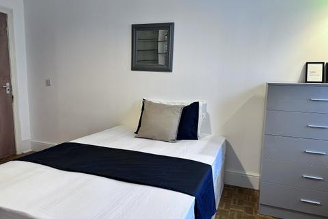 1 bedroom flat to rent, Park Avenue