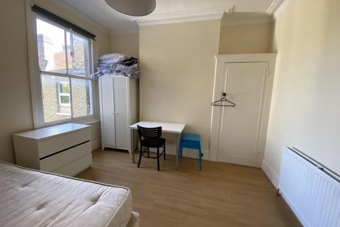 2 bedroom flat to rent, Hanover Road
