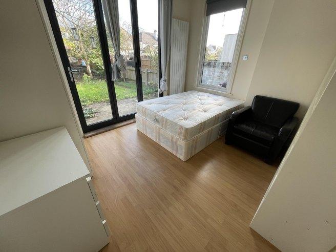 Hanover-road-nw10-3dp-1039630