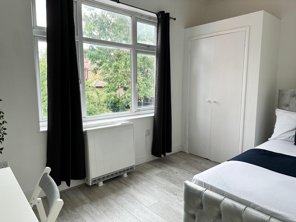 Walm-lane-nw2-4rt-1039650