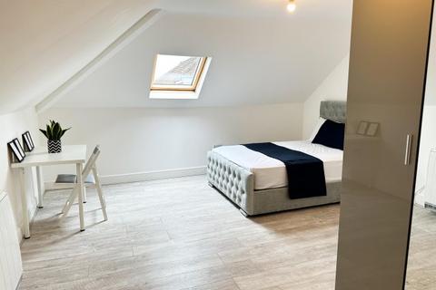 1 bedroom flat to rent, Walm Lane