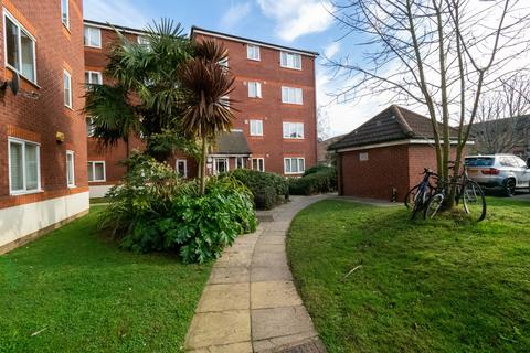 1 bedroom apartment to rent, Bywater House, Harlinger Street, SE18