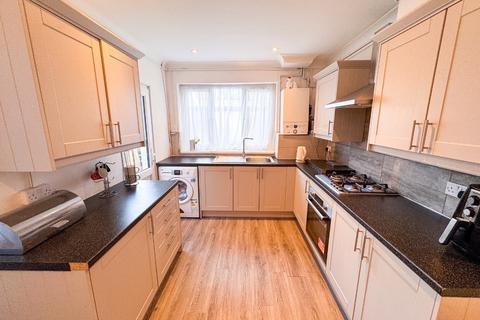 undefined, Benares Road, Plumstead, London, SE18 1HX