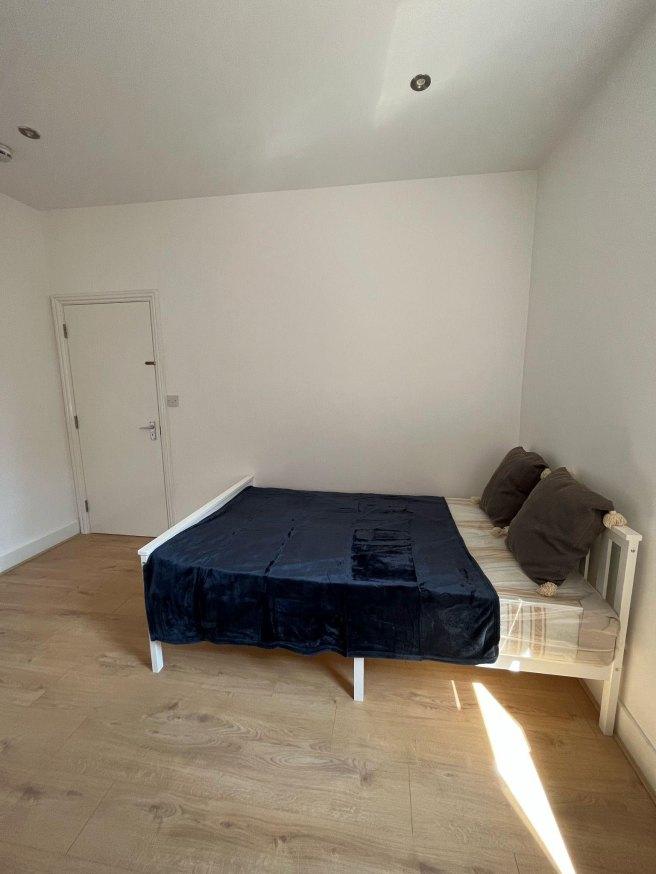 Mora-road-nw2-6sl-1039335