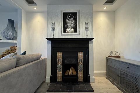 undefined, Marlborough Road, Swindon SN3