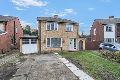 Giffard Drive,  Farnborough , GU14