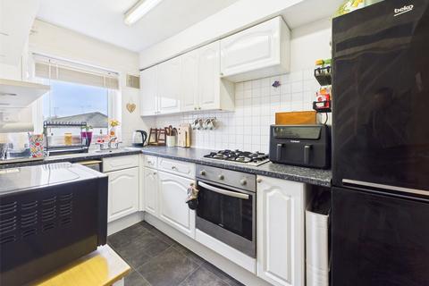 2 bedroom apartment for sale, Cedar Court Road, Cheltenham, Gloucestershire, GL53