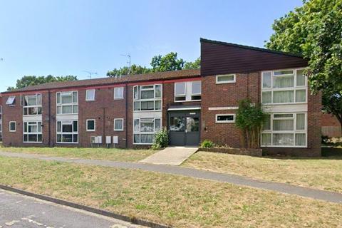 undefined, Calmore Drive, Southampton SO40