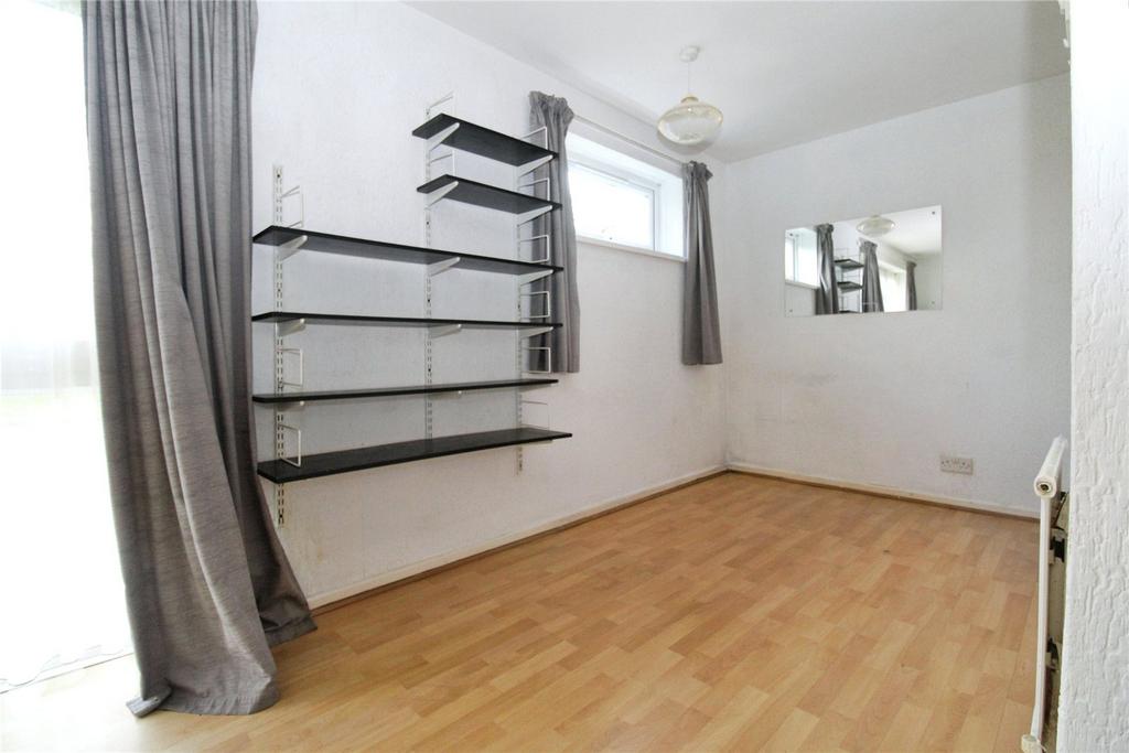 Living Bedroom