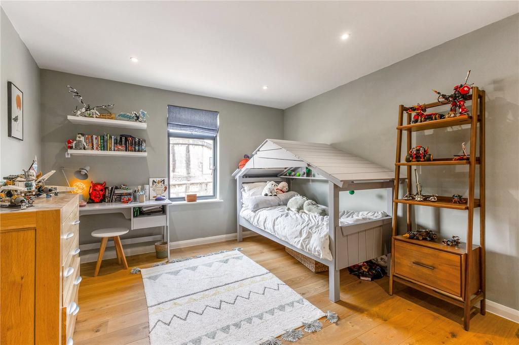Bedroom 4