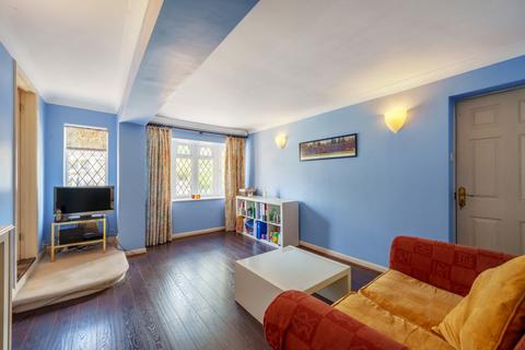 4 bedroom detached house for sale, Howards Wood Drive, Gerrards Cross, Buckinghamshire, SL9