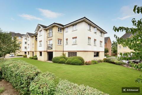 1 bedroom flat for sale, Kings Crescent, Riverside House, ME20
