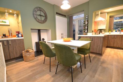 3 bedroom terraced house for sale, Idle, Idle BD10