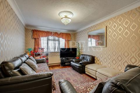 3 bedroom terraced house for sale, Litchfield Gardens, London, NW10
