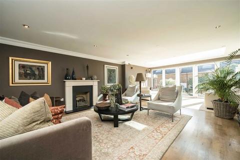 undefined, Cromwell Road, Teddington TW11
