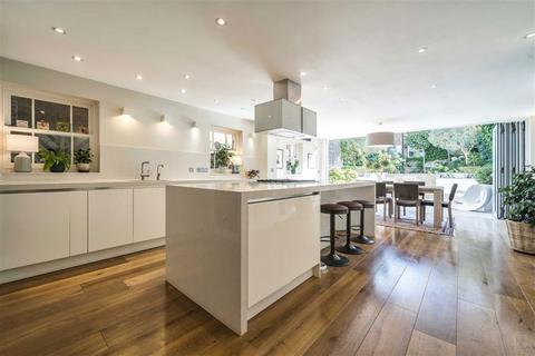 undefined, Cromwell Road, Teddington TW11