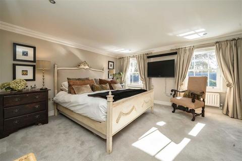 undefined, Cromwell Road, Teddington TW11