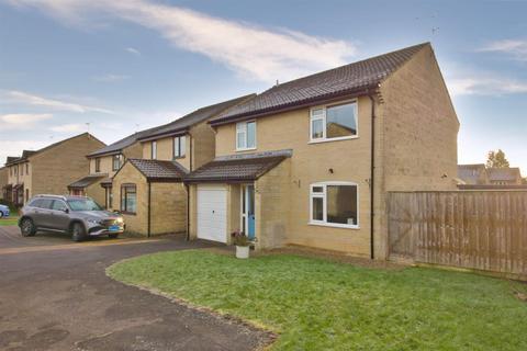 4 bedroom detached house for sale, Glebe Way, Corsham