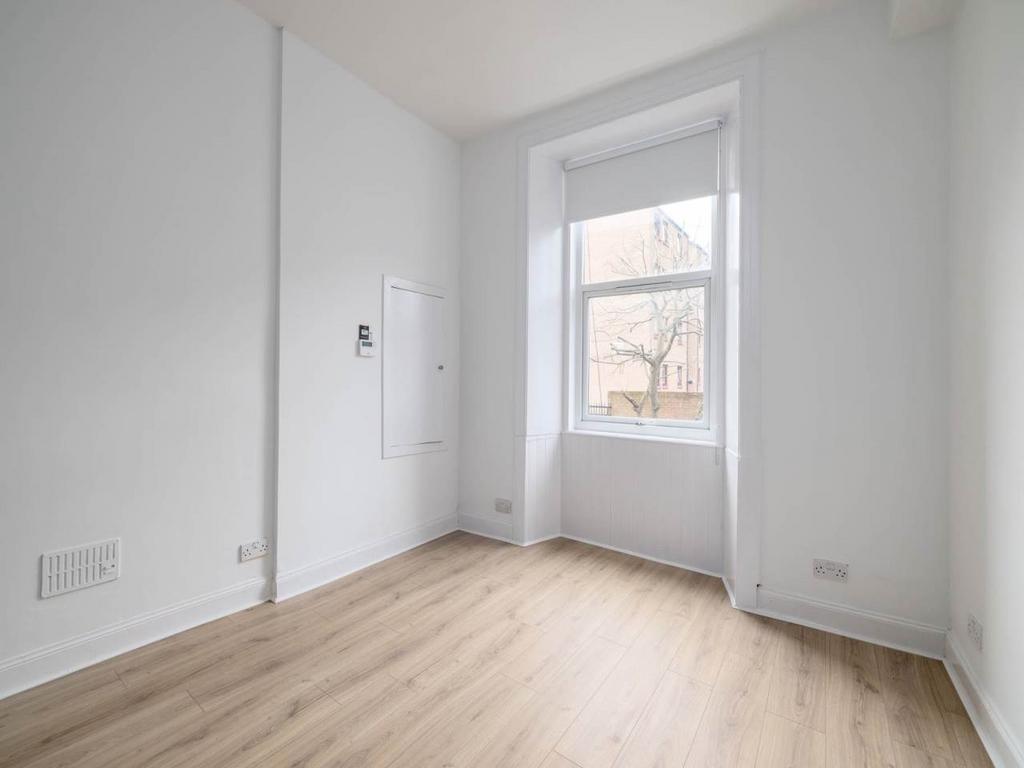 77333 Wardlaw Street