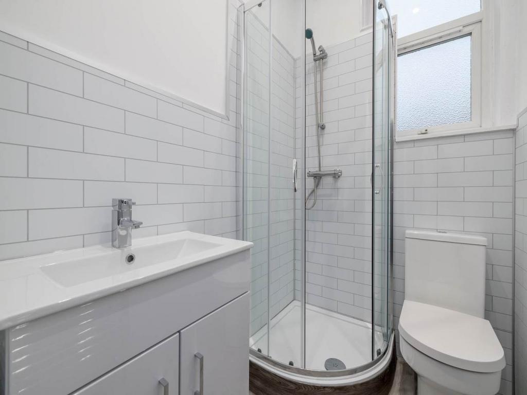 77333 Wardlaw Street