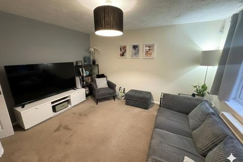 undefined, Rokes Place, Hampshire GU46