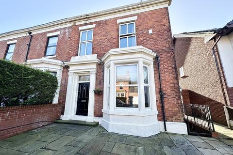 4 bedroom semi-detached house for sale, Watling Street Road, Preston PR2