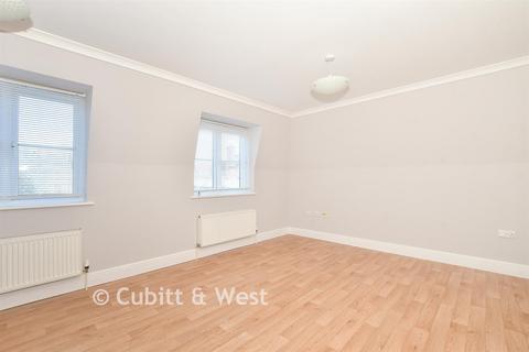 2 bedroom apartment for sale, Crabbett Park, Worth, Crawley, West Sussex