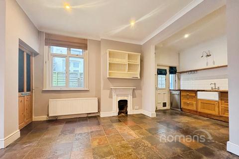 5 bedroom semi-detached house for sale, Gordon Road, Camberley, Surrey