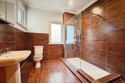 5 bedroom semi-detached house for sale, Gordon Road, Camberley, Surrey