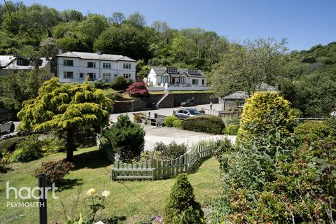 3 bedroom character property for sale, The Coombes, Looe