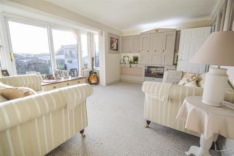 undefined, Ross Close, Haverhill CB9